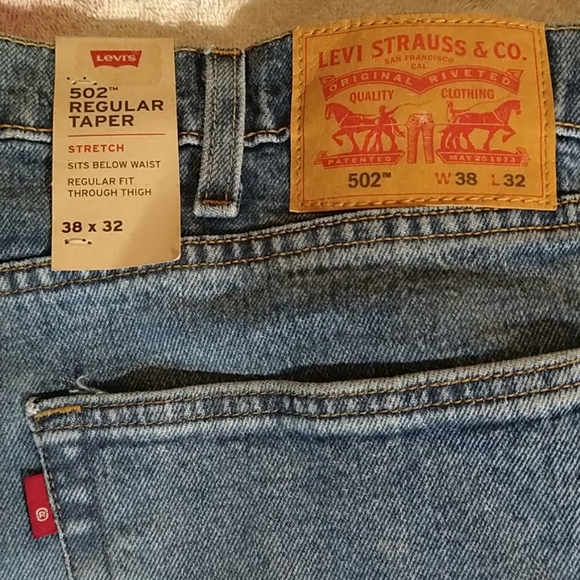 Levi's 502 Red Label mens 38/32 distressed jeans - Picture 3 of 7